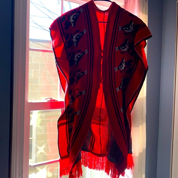No Name Sweaters - Vintage 1970’s Rust Bird Fringed Poncho